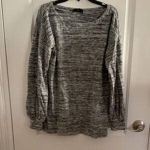 A Pea in the Pod Heathered Gray Women's Sweater